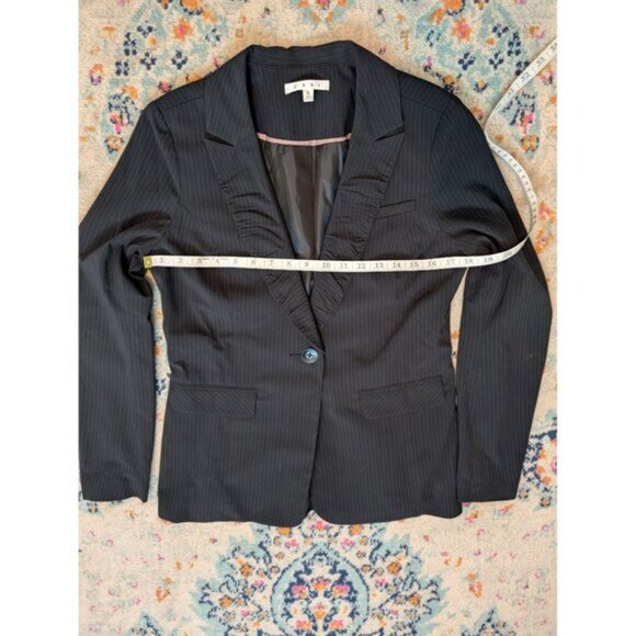 Cabi Pinstripe Ruched Collar Fitted Blazer - Black and Tan - Style 601 - 6 - Picture 7 of 11